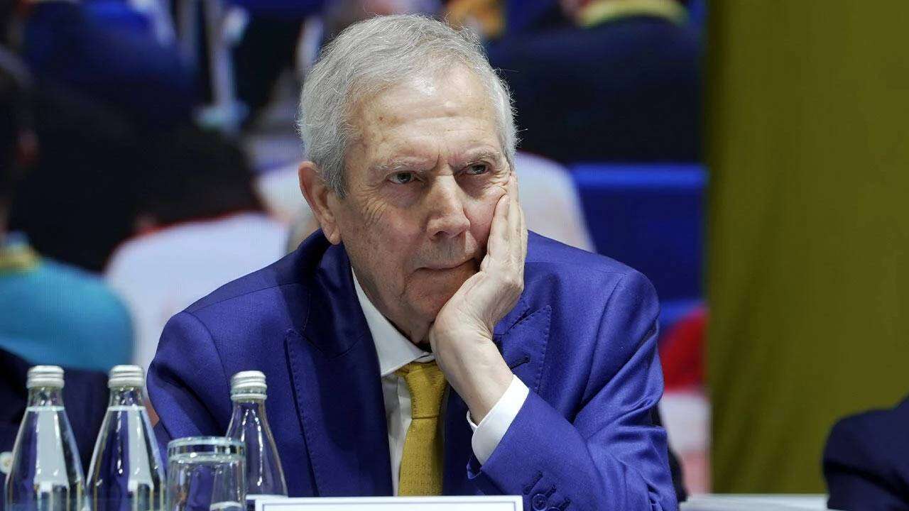 Fenerbahçe'de İsmail Kartal kadro dışı bırakmıştı: Aziz Yıldırım 1 isim için servet ödeyecek, işte faturası! 4